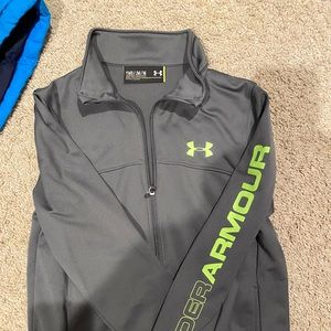 Under Armour, Boys Medium jacket